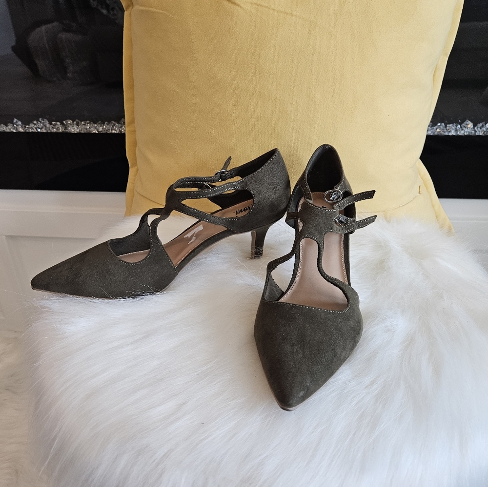 Olive Green Kitten Heel